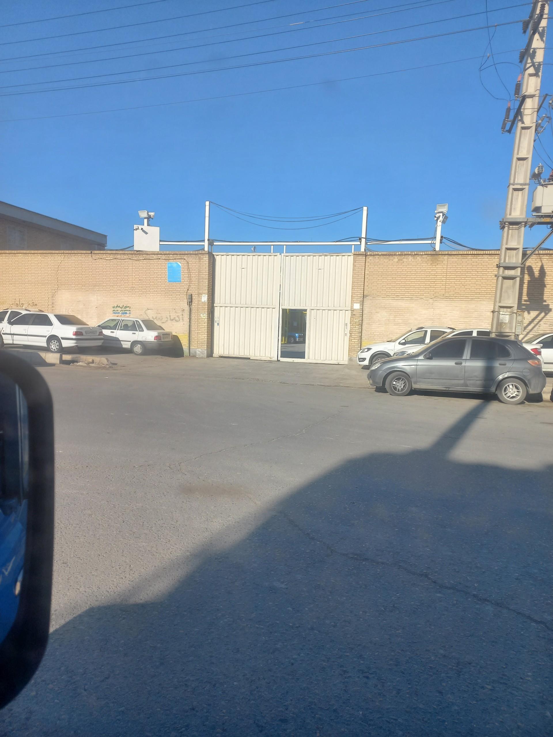 عکس رابین لجستیک