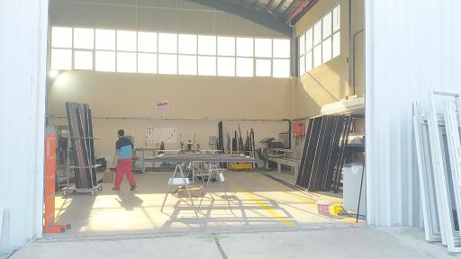 عکس گروه صنعتی پادرا