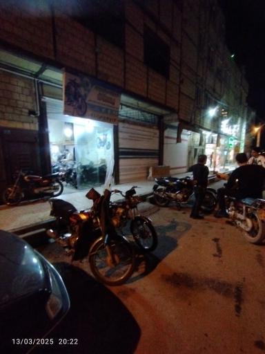 عکس تعمیرگاه موتور پیروزان
