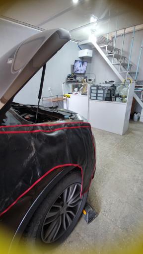 عکس تعمیرگاه کامپیوتر خودرو معین زاده