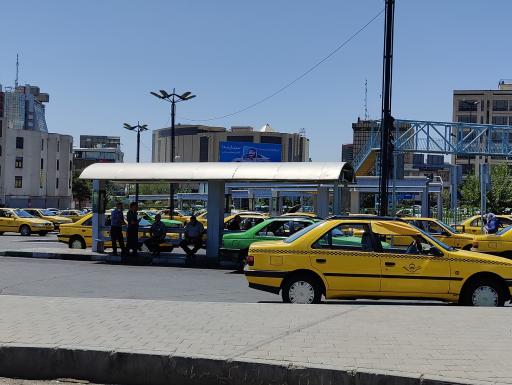 عکس ترمینال تاکسی ها