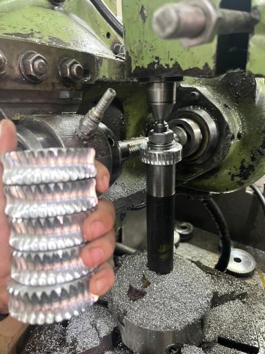 عکس خدمات فنی مهندسی آریا