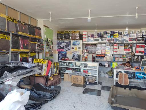 عکس باطری فروشی و لوازم اسپرت خودرو