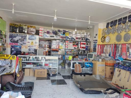 عکس باطری فروشی و لوازم اسپرت خودرو