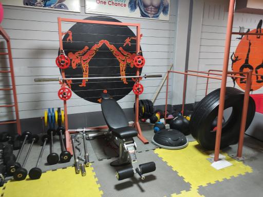 عکس باشگاه ورزشی آراد شیراز 