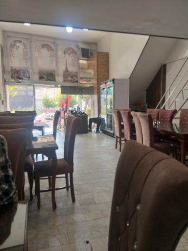 عکس رستوران رز طلایی یزد