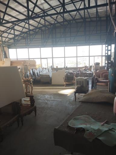 عکس بازار بزرگ مبل تبریز