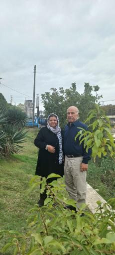 عکس مجتمع آموزشی، رفاهی نارنجی