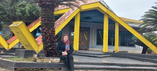 عکس مجتمع آموزشی، رفاهی نارنجی