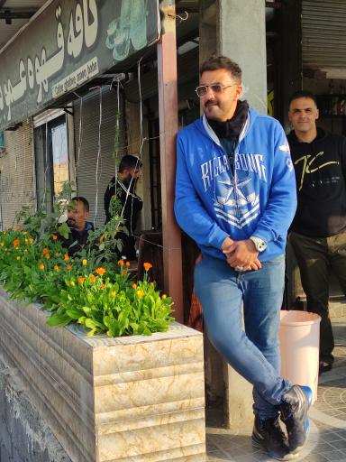 عکس کافه قهوه عمو بابا