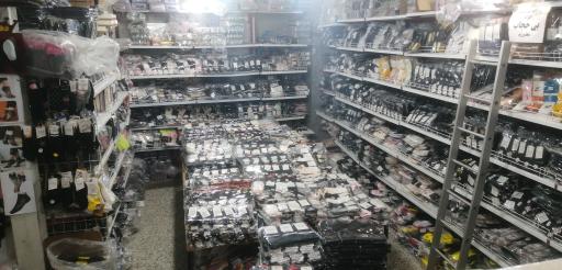 عکس پخش عمده پوشاک وفا