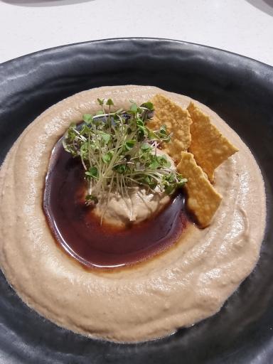 عکس کافه رستوران عمارت ماه