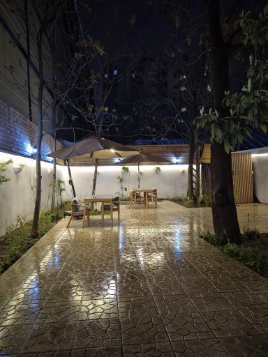 عکس کافه رستوران عمارت ماه