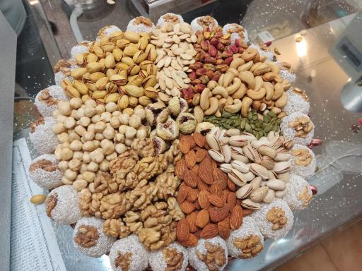 عکس فروشگاه خشکبار تواضع