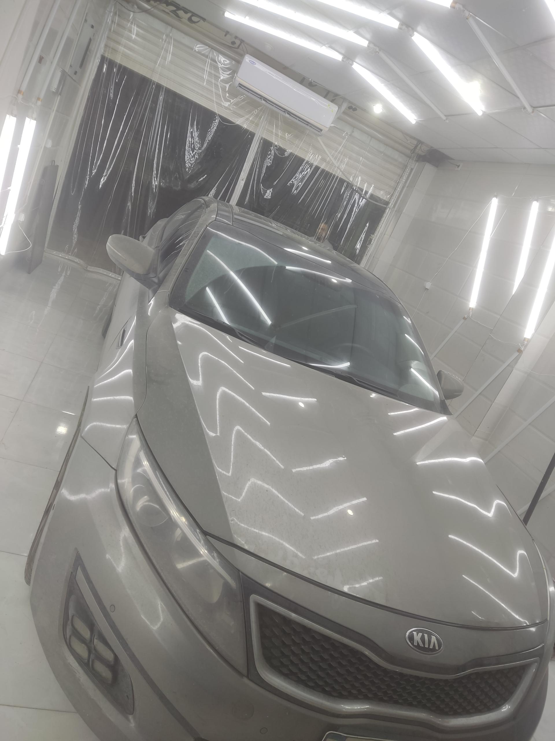 عکس کارشناس خودرو سامان