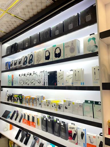 عکس فروشگاه تاج موبایل 