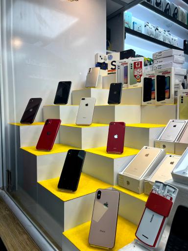 عکس فروشگاه تاج موبایل 