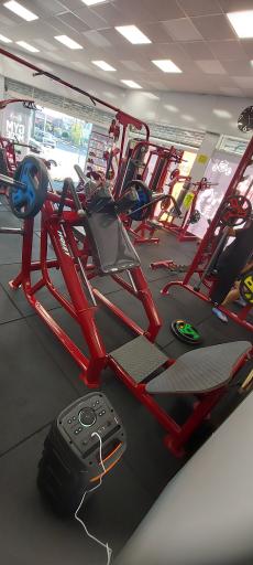 عکس باشگاه بدنسازی جادوی تناسب