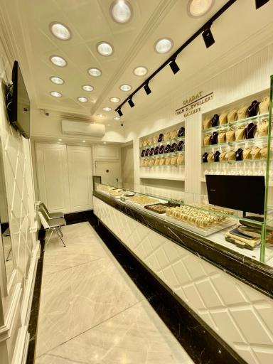 عکس گالری طلا و جواهر سعادت