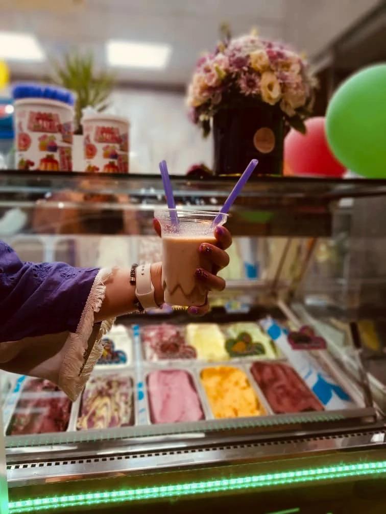 عکس کافه بستنی دوپینگ