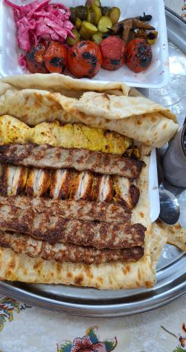 کبابی آقا جان