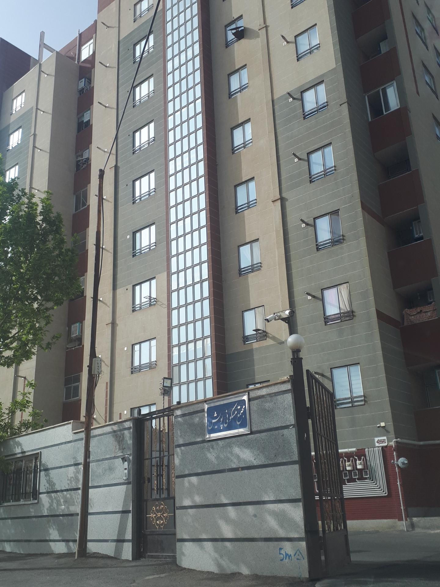 عکس مجتمع مسکونی پویش