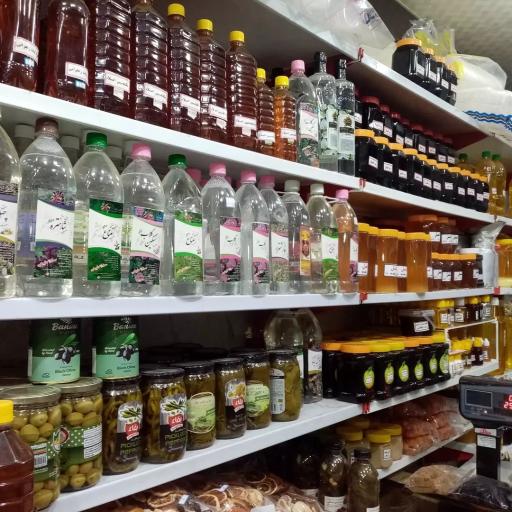 عکس کارگاه عرقیات سنتی جاده ابریشم