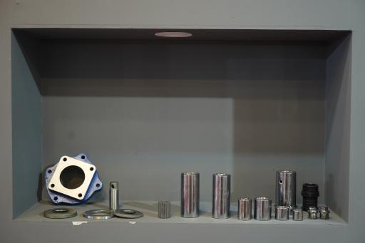 عکس صنایع هیدرولیک هنری (پمپ سازی)