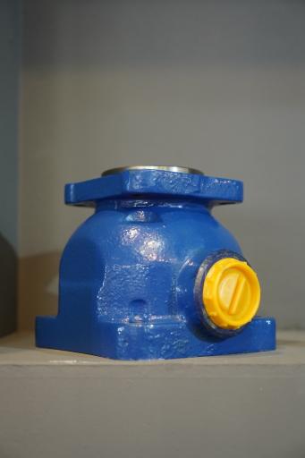 عکس صنایع هیدرولیک هنری (پمپ سازی)