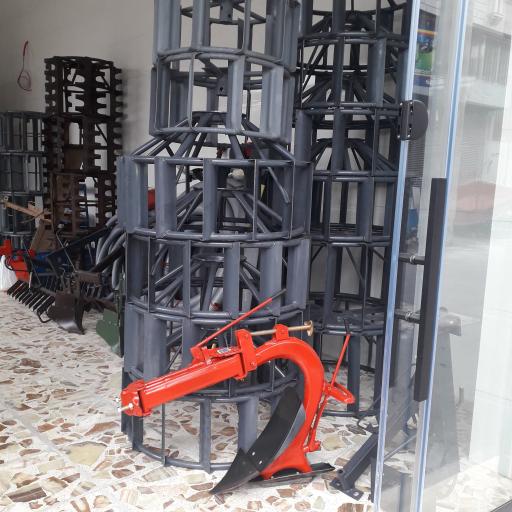 عکس موتور آلات کشاورزی حسین دوست