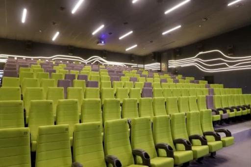 عکس پرديس سینمایی جوان