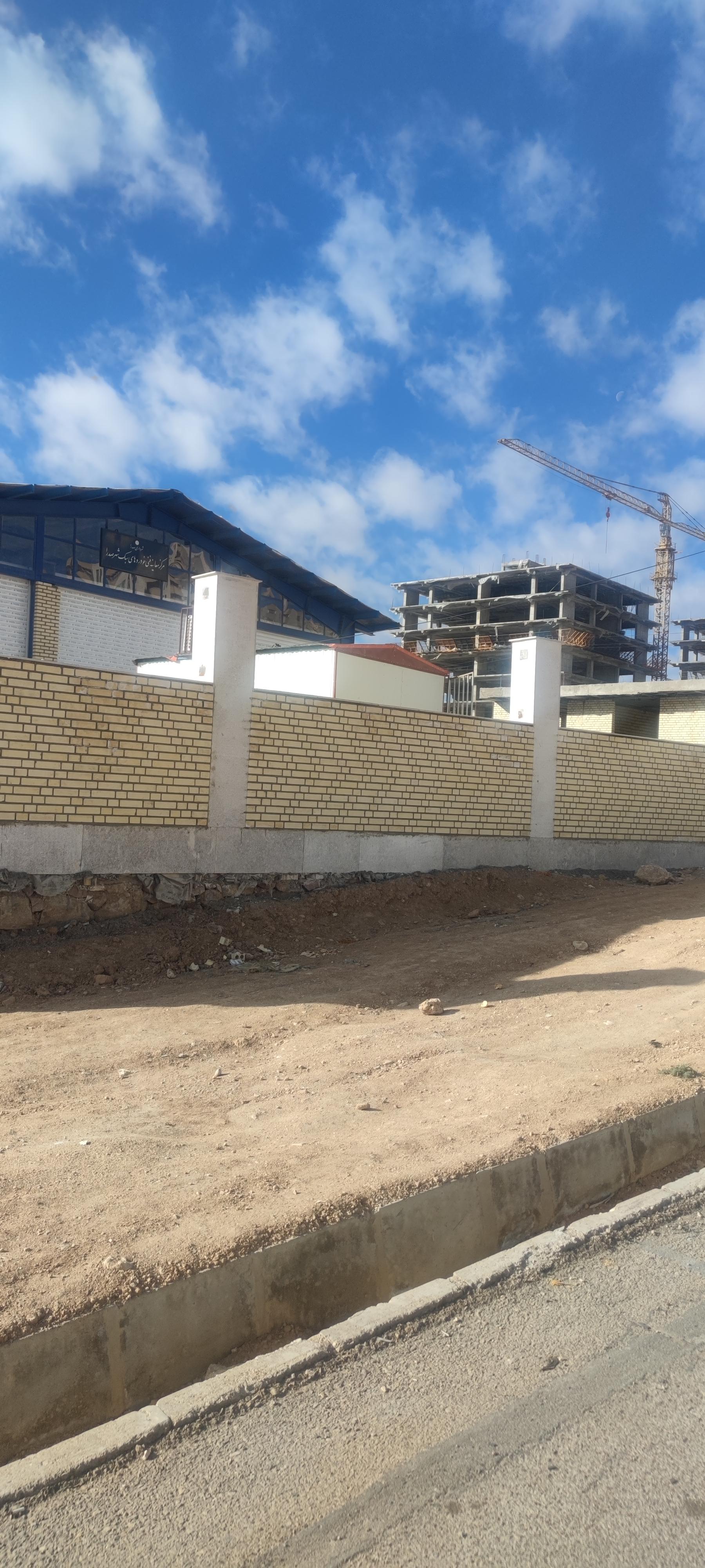 عکس معاینه فنی صدرا (در حال ساخت)