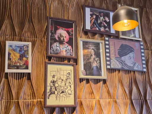 عکس کافه مارپل