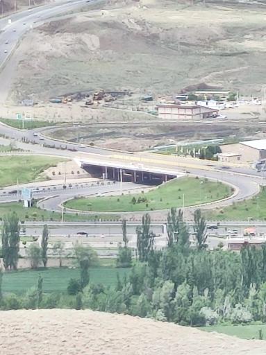 عکس تقاطع آیت الله خویی