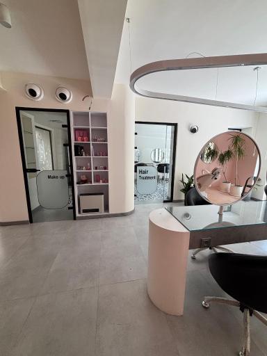 عکس سالن زیبایی تولیپ