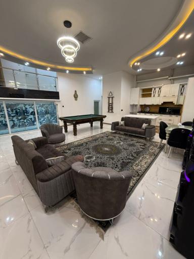 عکس عمارت سالار