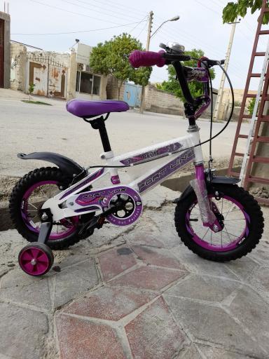 عکس فروشگاه موتورسیکلت ماهان