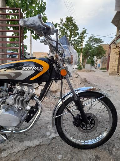 عکس فروشگاه موتورسیکلت ماهان