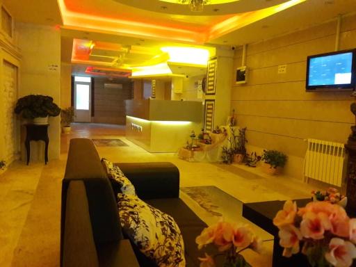 عکس هتل آهوان شاندرمن