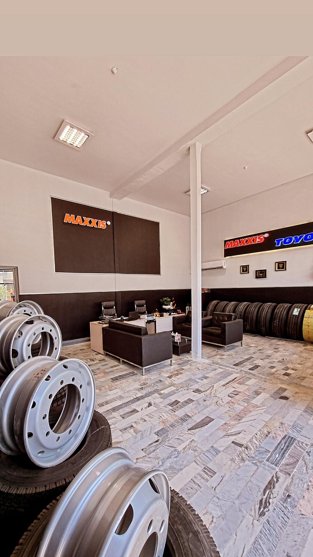 عکس فروشگاه لاستیک دعائیان