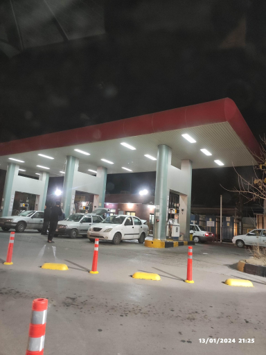 عکس پمپ گاز CNG همدانیان
