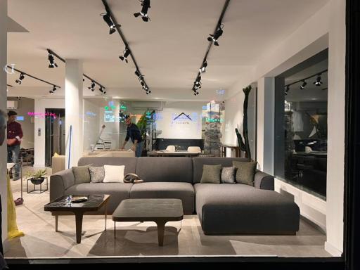 عکس فروشگاه سان‌هوم