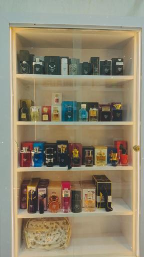عکس گالری عطر و محصولات بهداشتی راما