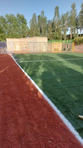 عکس زمین چمن مصنوعی فوتبال