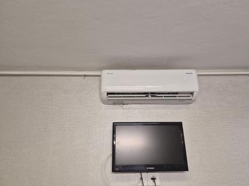 مهمانپذير قائم