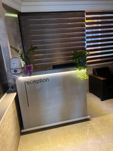 عکس کلینیک دندانپزشکی دکتر ایمانی