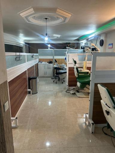 عکس کلینیک دندانپزشکی دکتر ایمانی