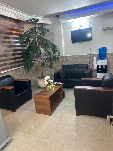 عکس کلینیک دندانپزشکی دکتر ایمانی