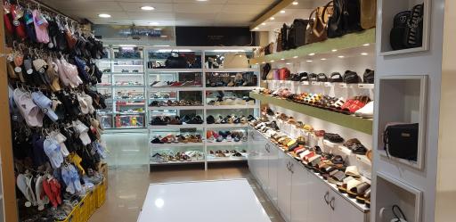 عکس کیف و کفش آپاما