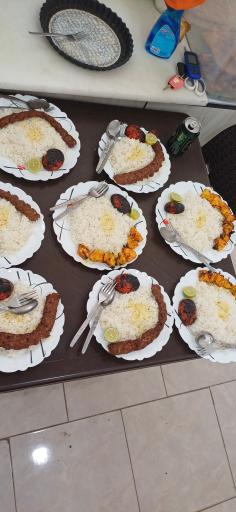 عکس غذاخوری امیرخان